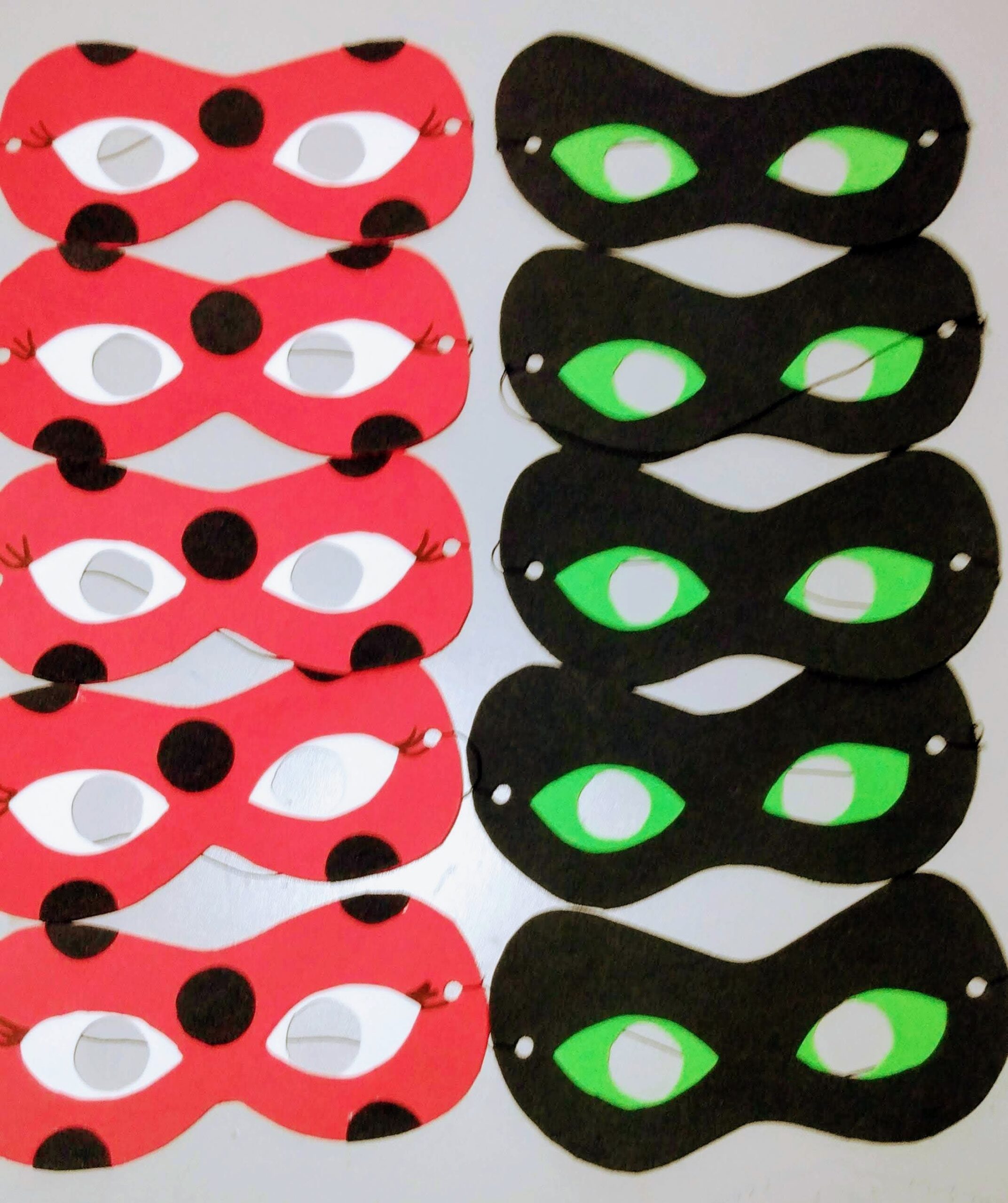 Máscaras Ladybug E Catnoir Em Eva Para Lembrancinha De Festa Infantil Com 10 Unidades - Imagem 2