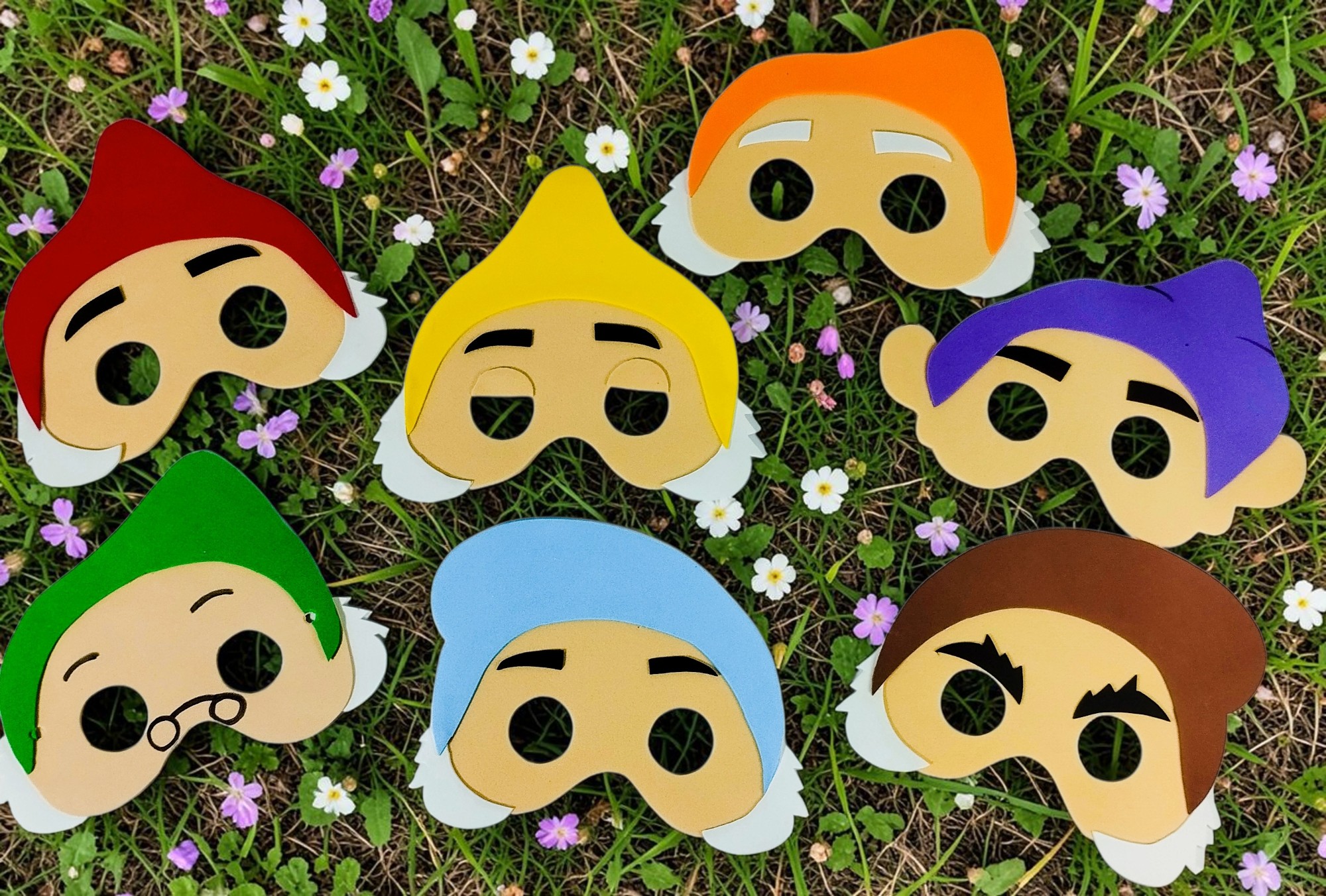 Máscaras Branca De Neve E Os 7 Anões Toda Em Eva Para Lembrancinha Festa Infantil Com 10 Unidades - Imagem 3