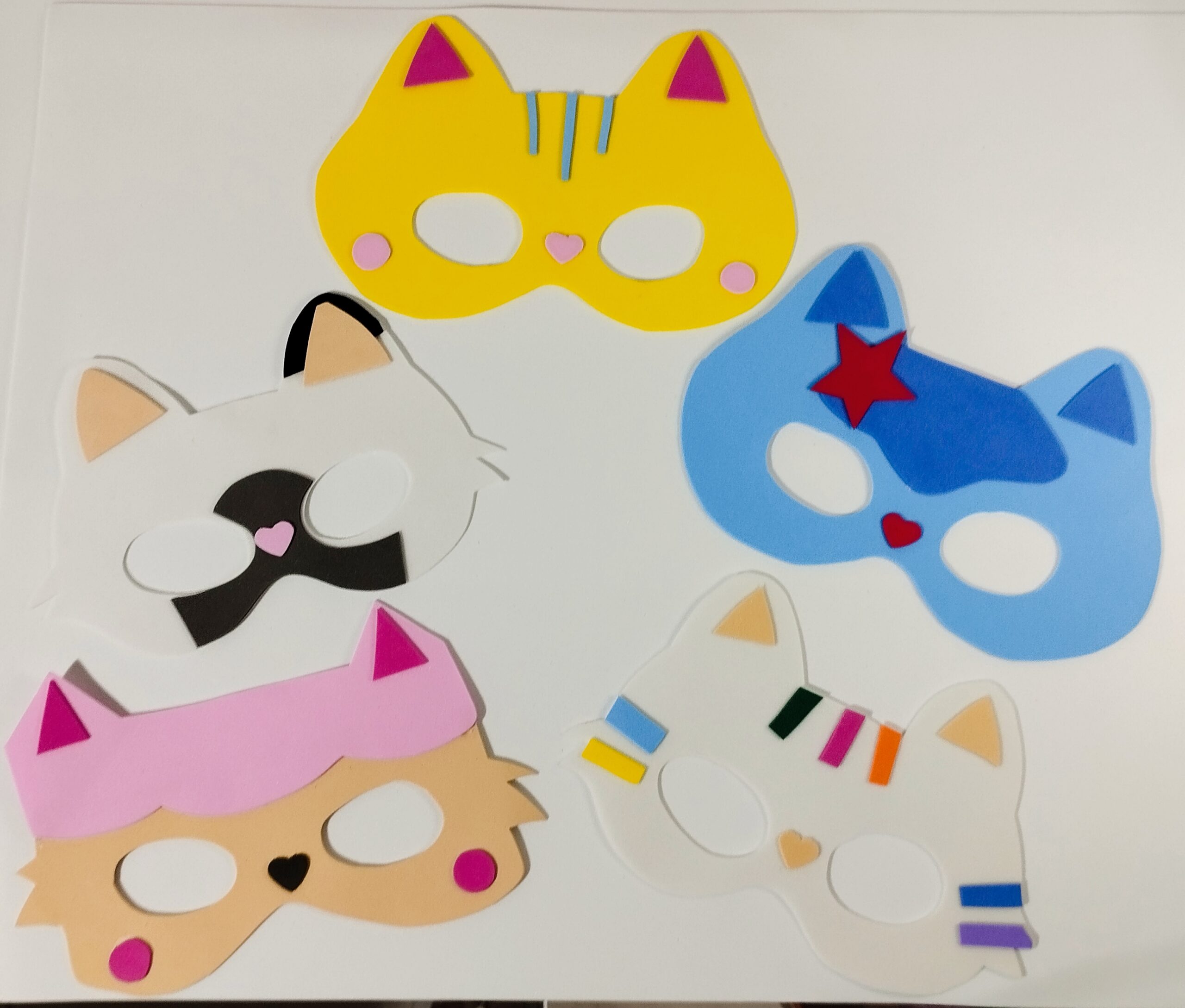 Máscaras Casa Mágica da Gabby Em Eva Para Lembrancinha De Aniversário Infantil Com 10 Unidades - Imagem 3