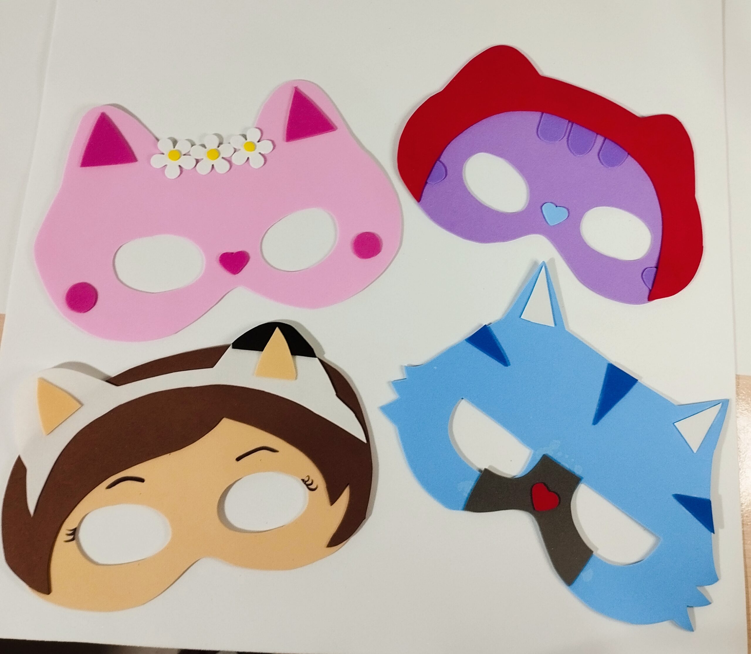 Máscaras Casa Mágica da Gabby Em Eva Para Lembrancinha De Aniversário Infantil Com 10 Unidades - Imagem 4