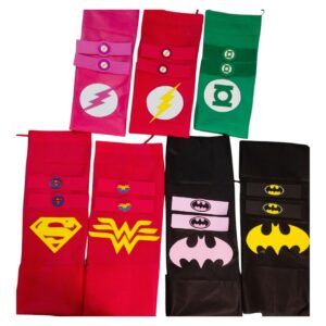Kit Lembrancinha Liga Da Justiça Com Capa De TNT e 2 braceletes de EVA Para Lembrancinha de Festa InfantilCom 10 Unidades