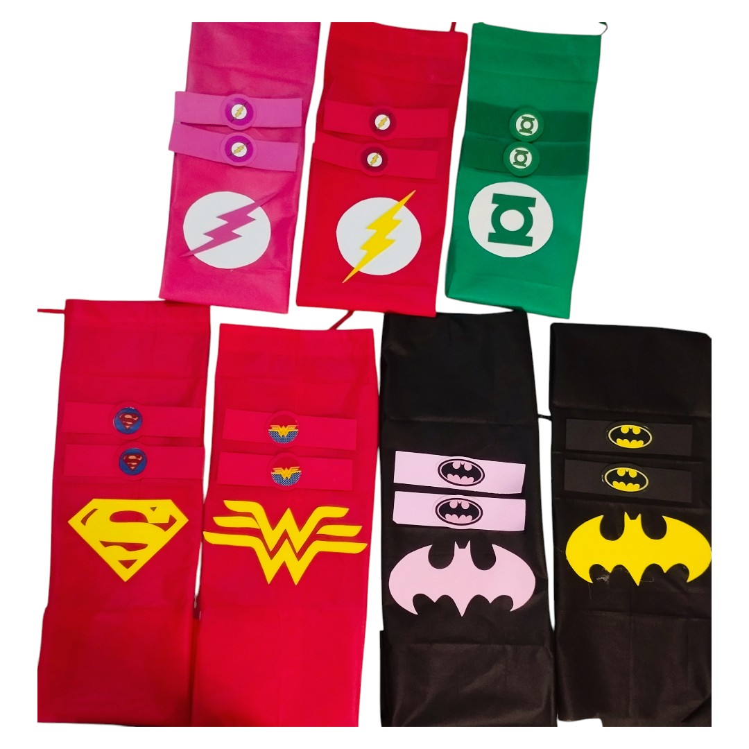 Kit Lembrancinha Liga Da Justiça Com Capa De TNT e 2 braceletes de EVA Para Lembrancinha de Festa InfantilCom 10 Unidades - Imagem 4